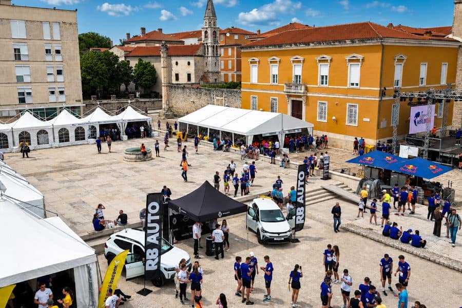 RB Auto među tisuću najvećih Rast koji prati jasna priča o brendu